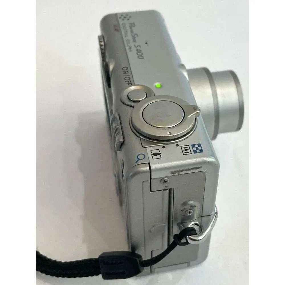 Canon Digital Elph PowerShot S400 Camera W/ 2 Batteries/SD Card 8GB READ